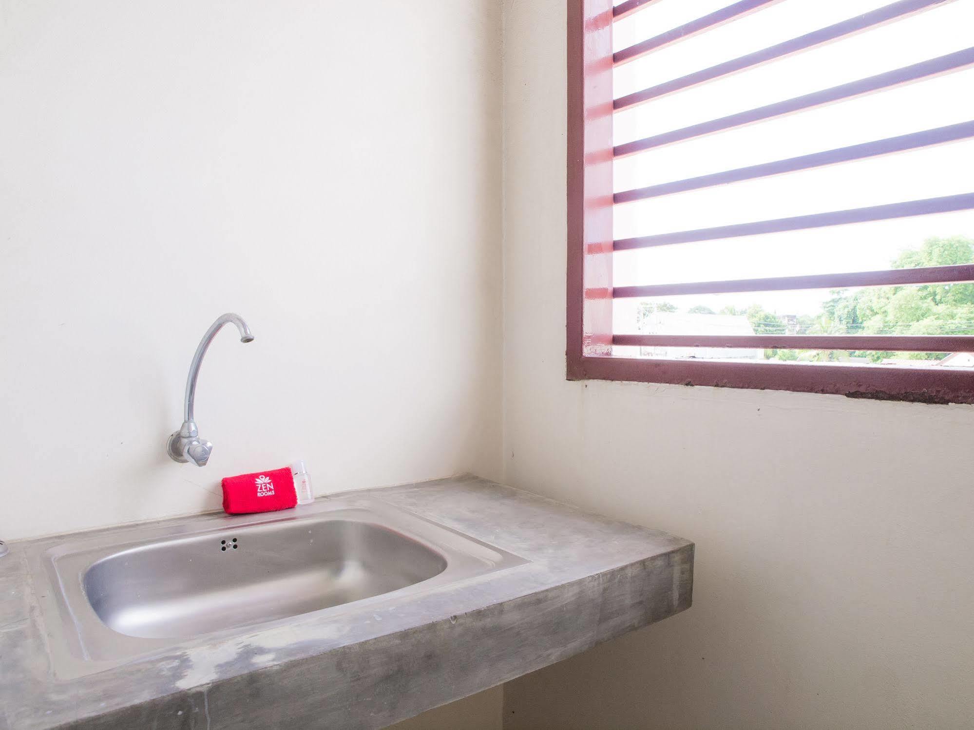 Zen Rooms Chaofa East Road Rawai Luaran gambar